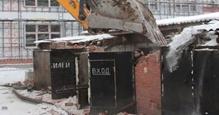 Снос гаража и вывоз мусора в Еманжелинске - Быстро и качественно от Сварной-Мнж от 2081 рублей