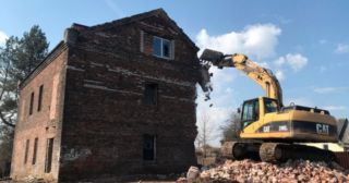 Демонтаж кирпичного дома Еманжелинск, цена от 2965 руб.